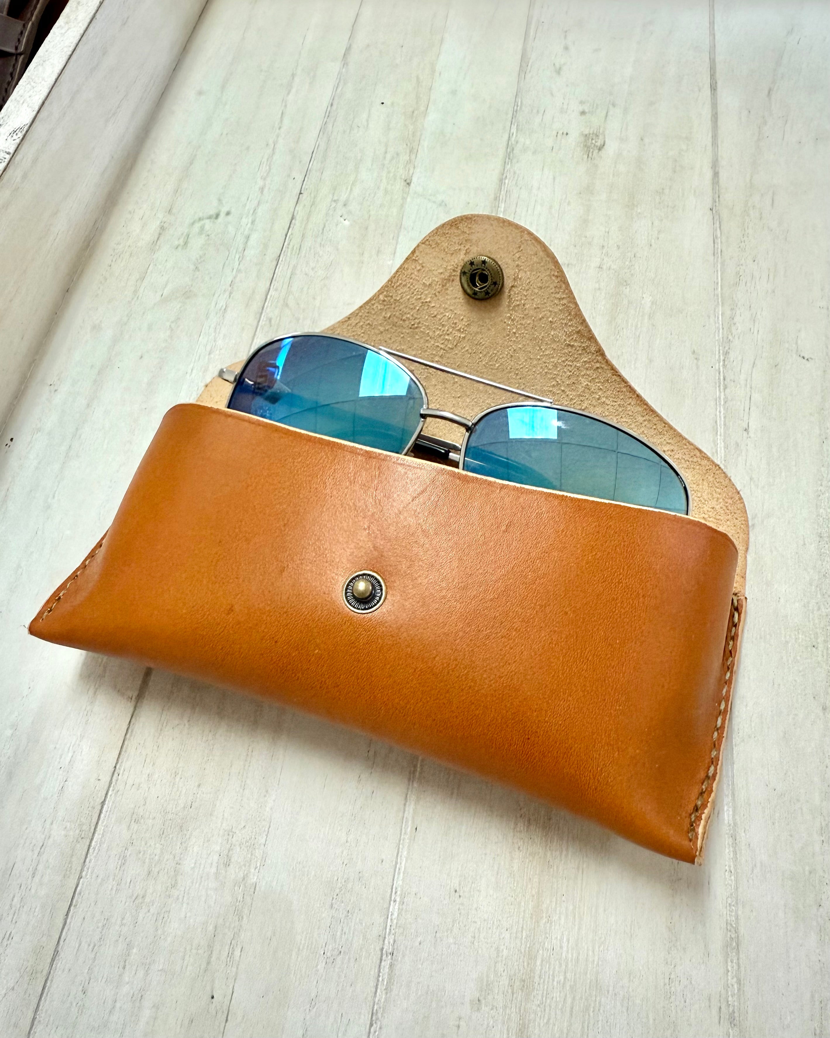 The Frame Pouch